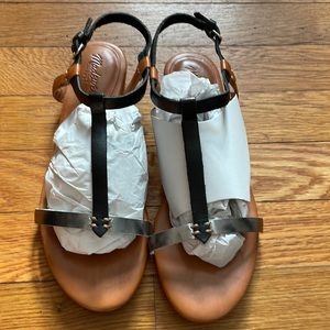 Madewell Sandals, black & silver, size 7.5